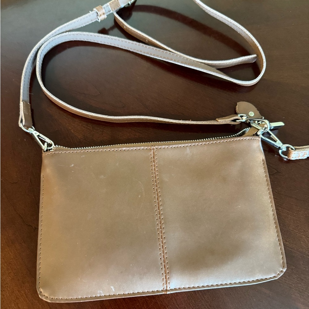 Chic Tan‎ Leather Befen Crossbody Bag